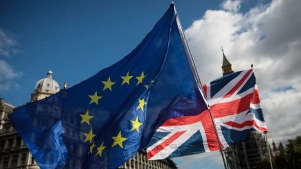 Ambasada Chinei la Londra condamnă vehement atacul asupra unui oficial