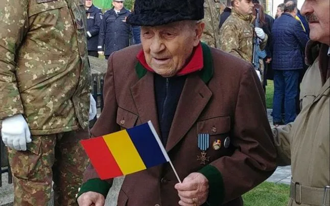 Vâlcea: Veteranul Emil Veţeleanu, supravieţuitor al bătăliei de la Cotul Donului, va fi făcut cetăţean de onoare al Râmnicului