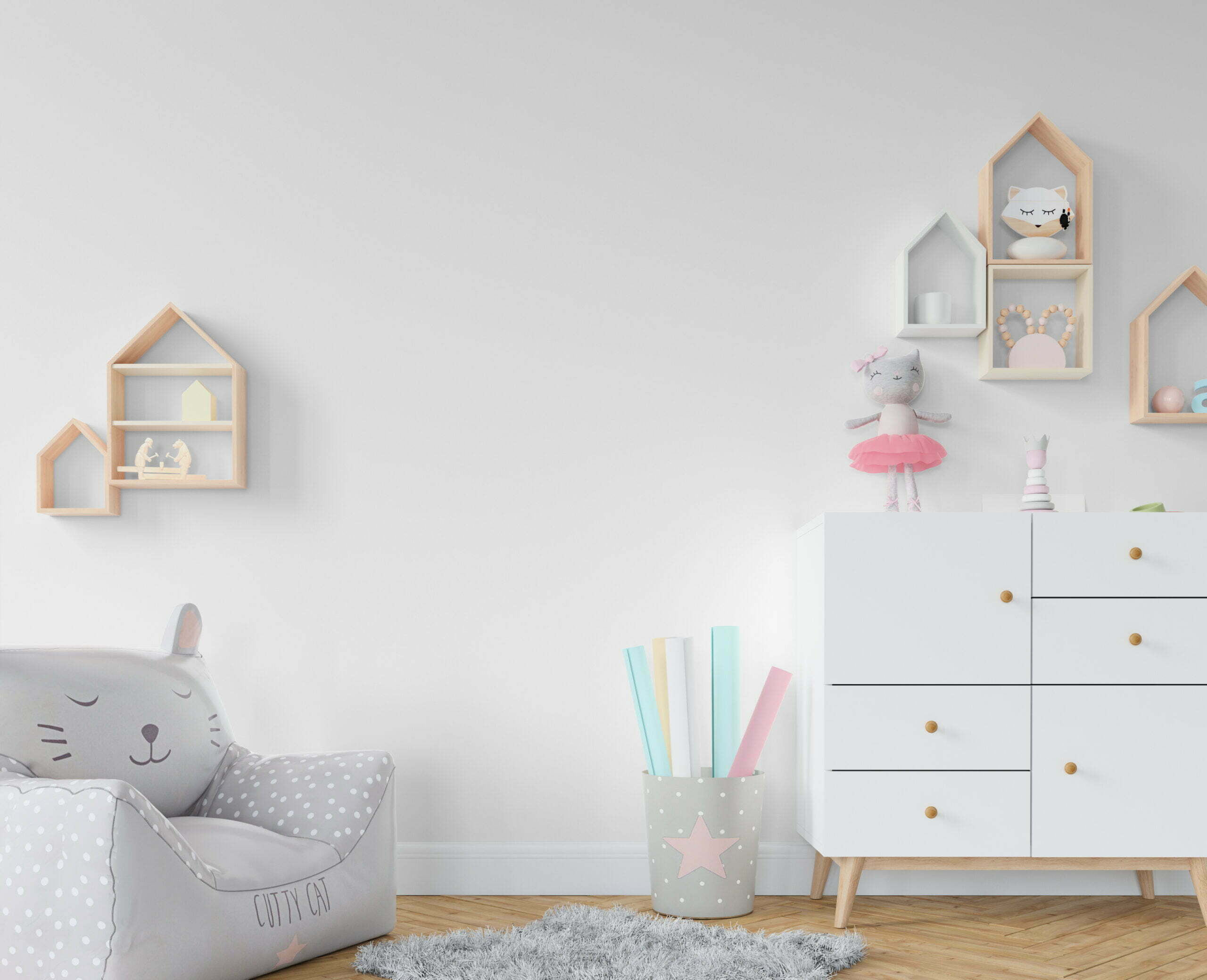 Creează un design aerisit pentru dormitorul copiilor cu ajutorul accesoriilor pentru depozitare