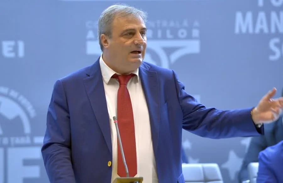 Mihai Stoichiță, director tehnic FRF: Contra este afectat în continuare
