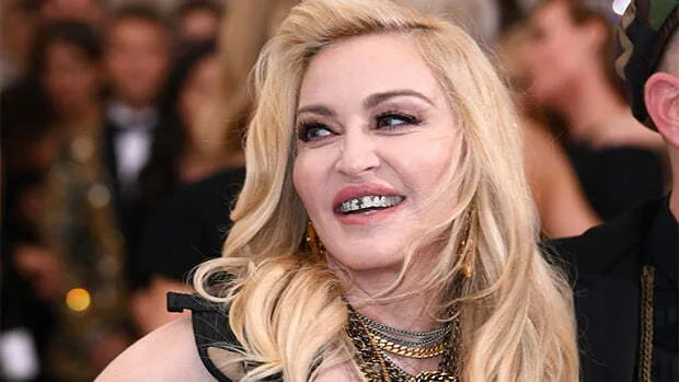 Madonna și-a anulat niște concerte