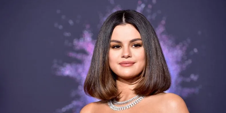 Selena Gomez a mai lansat un album