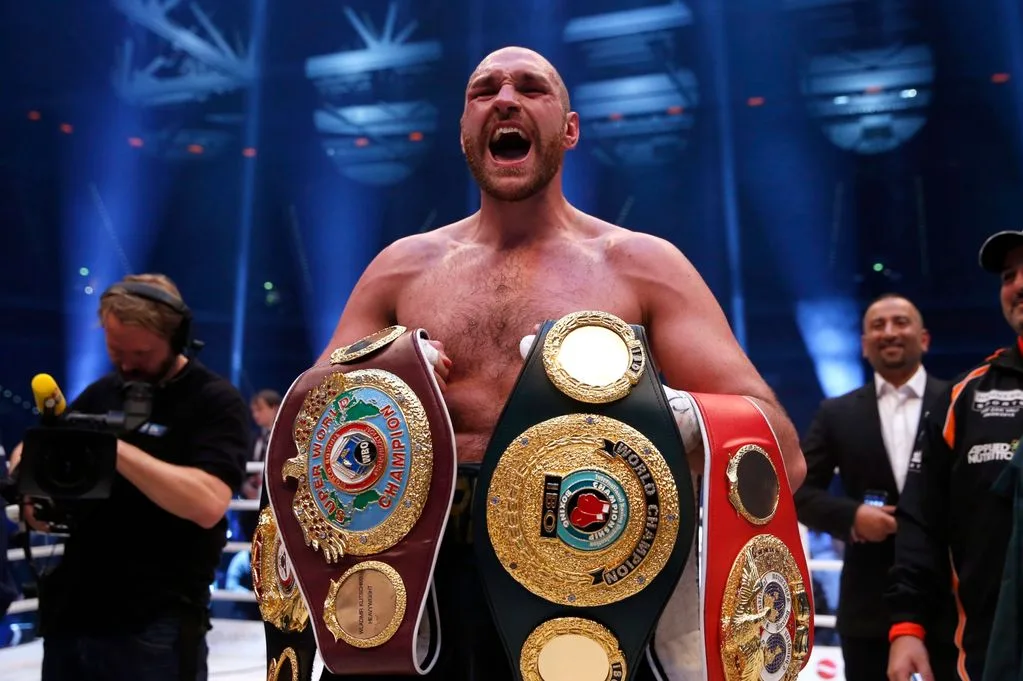 Pugilistul Tyson Fury își dorește o luptă cu campionul UFC Stipe Miocic