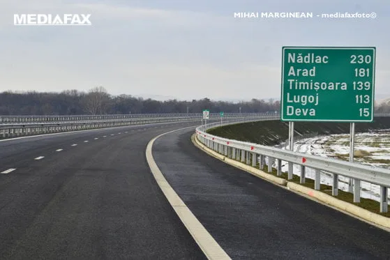 Un bărbat de 87 de ani a condus 24 km pe contrasens