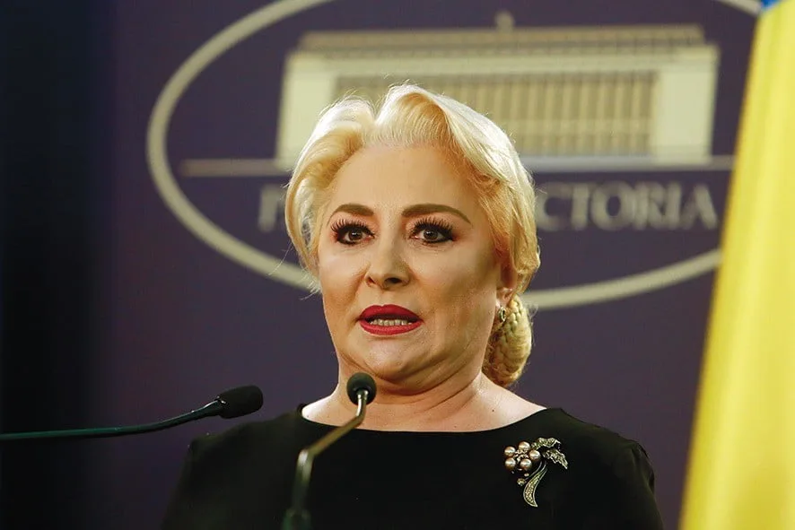 Dăncilă spune că nu se simte ‘ameninţată’ de Carmen Dan şi Paul Stănescu:Aşa e în democraţie; unii te critică, alţii te apreciază