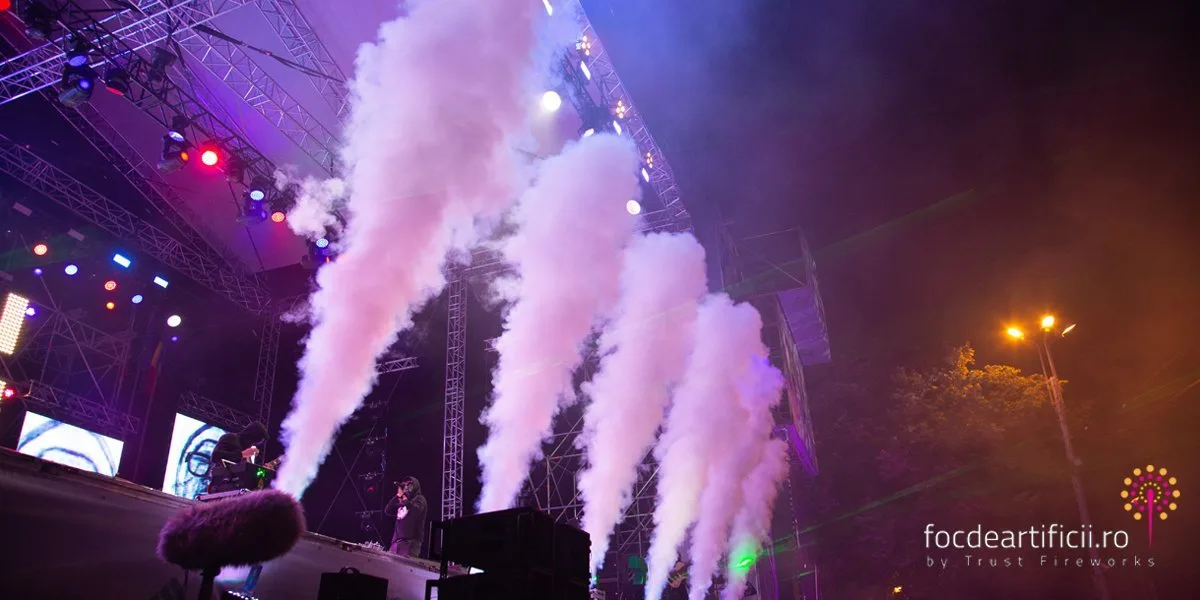 Poliția Ilfov a găsit 3 tone de artificii într-o locuință din orașul Voluntari