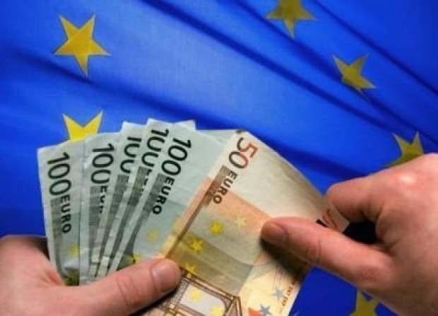 Deblocarea unor proiecte cu fonduri europene privind infrastructura de apă şi canalizare şi de transport.
