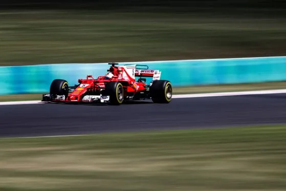 Formula 1 dorește implementarea unor motoare care nu emit carbon, până în 2030