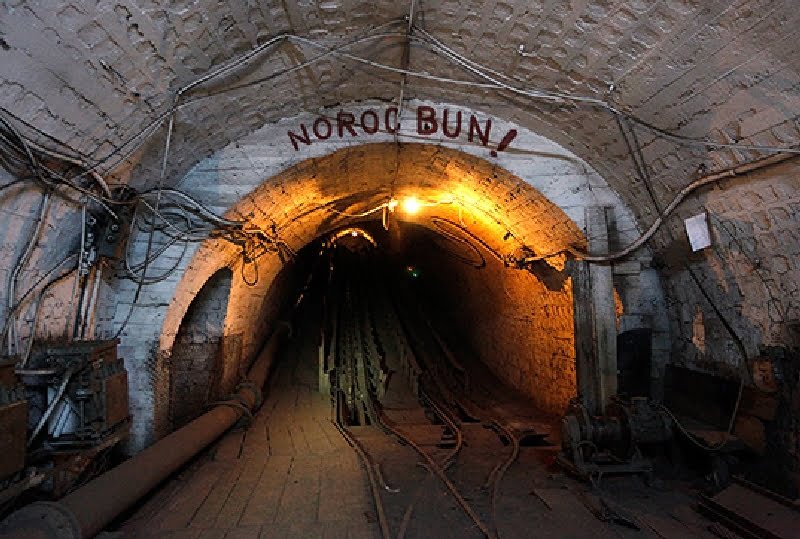 Guvernul va aproba fonduri pentru venitul lunar de completare al persoanelor disponibilizate de Închideri Mine Valea Jiului