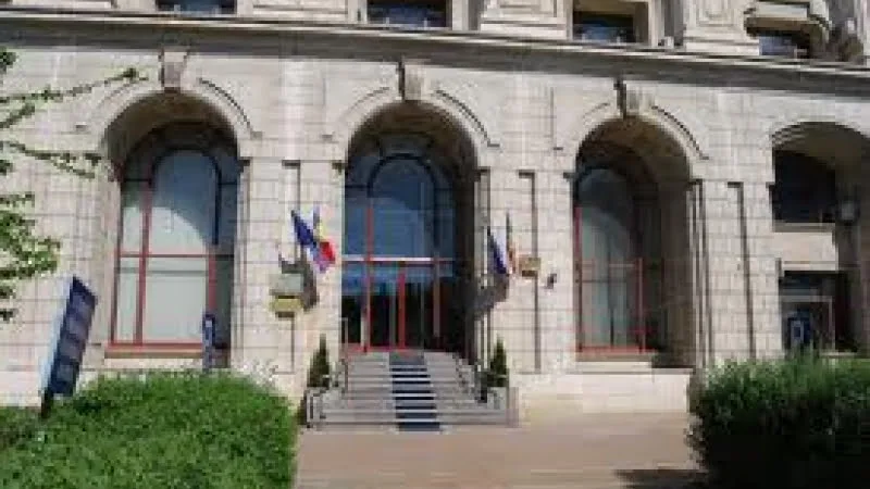 Ministerul Justiţiei a declanşat procedura de selecţie pentru numirile în funcţii de conducere la Parchetul General, DNA şi DIICOT