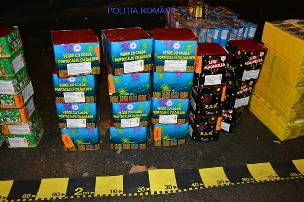 Olt: Peste 500 de kilograme de artificii şi petarde, ridicate după percheziţii la Caracal