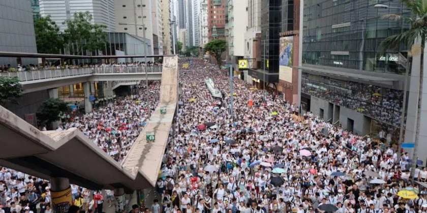 Hong Kongul, paralizat din cauza extinderii mișcării de protest