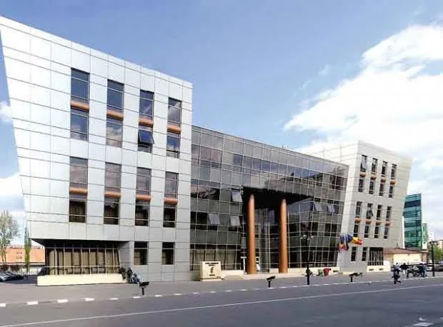 Primăria sectorului 2 are de luni un defibrilator extern automat