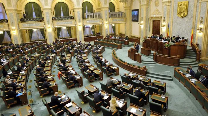 UPDATE/Guvernul şi-a angajat răspunderea pe modificările la Ordonanţa de urgenţă 114/2018; sporul de condiţii grele va fi acordat ca în 2019