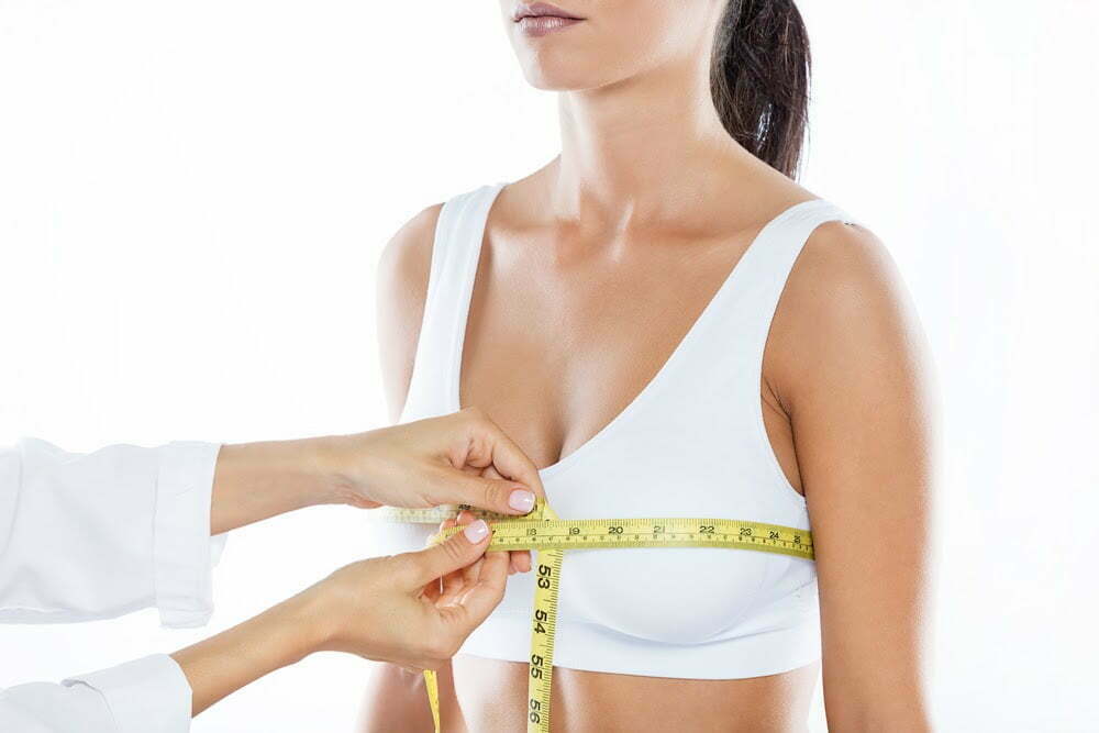5 reguli pe care să le respecți dacă îți dorești să ai un bust perfect