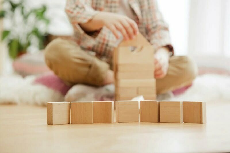 De ce să alegi jucăriile Montessori pentru copilul tău
