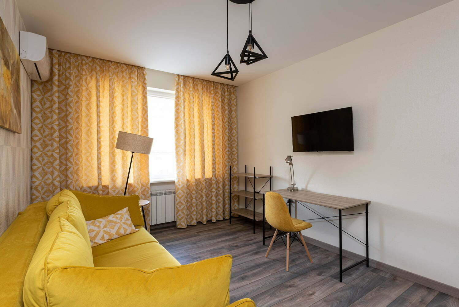 Impresionantul impact al perdelelor si draperiilor asupra designului interior