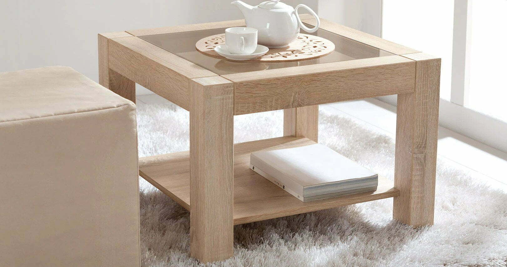 Masuta cafea care schimba total aspectul unui living de la Acaju